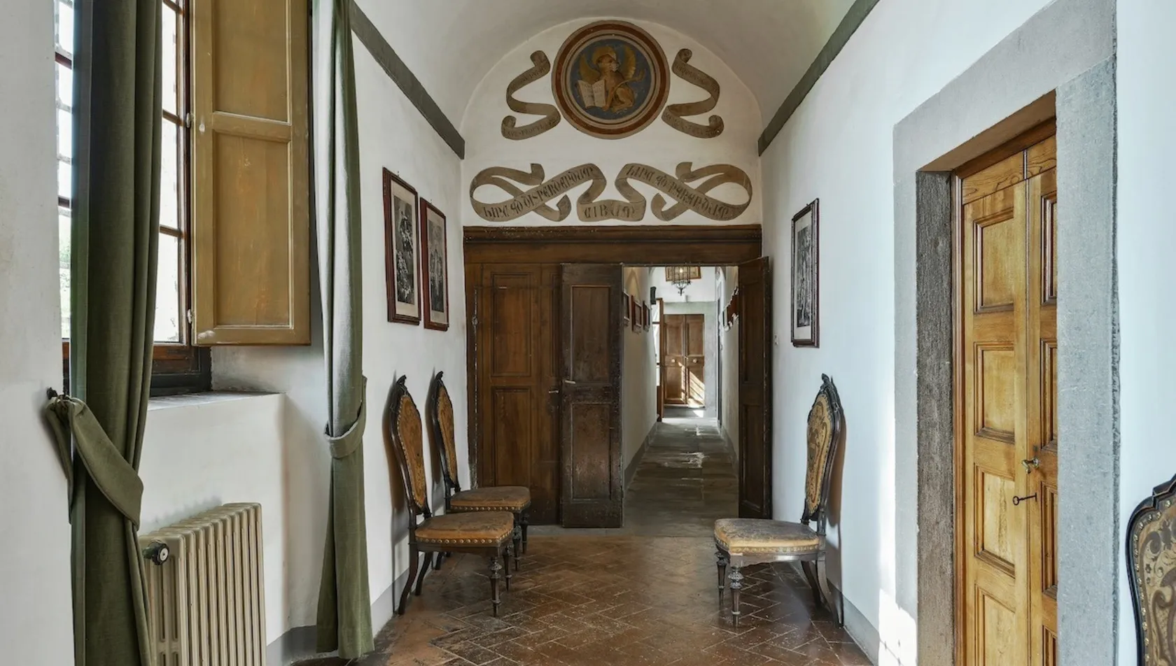 Corridor-09