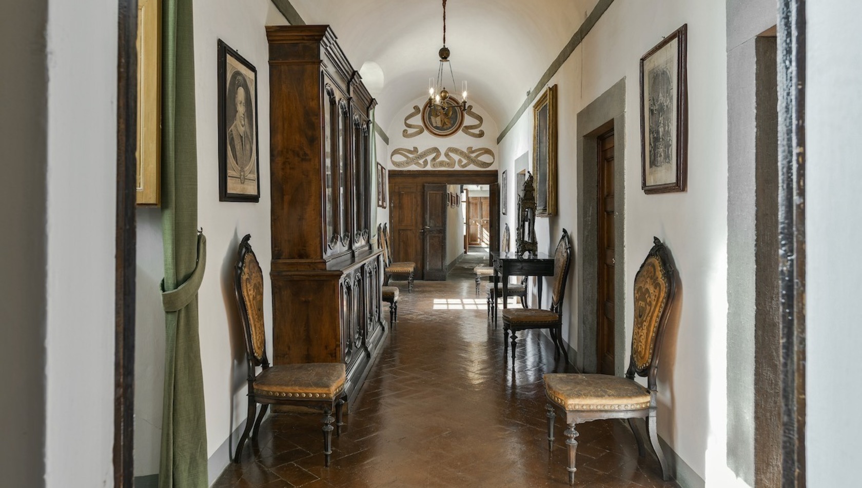 Corridor-07
